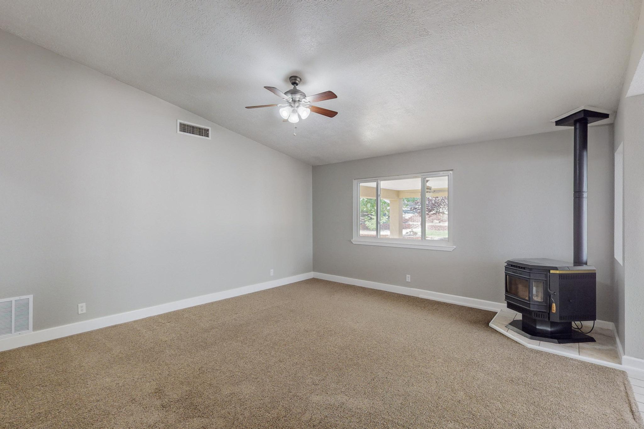 2505 Twin Buttes Drive NE