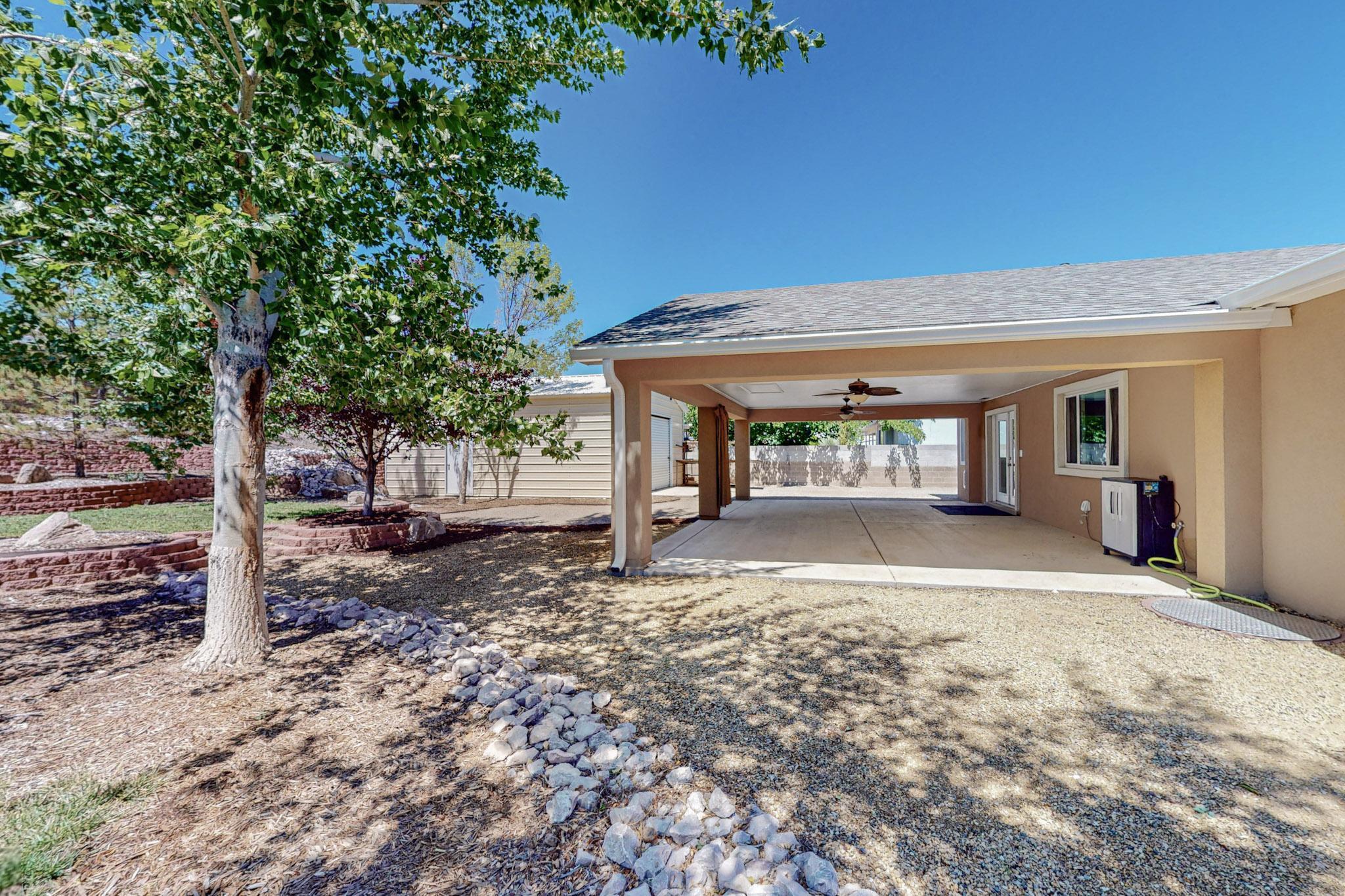 2505 Twin Buttes Drive NE
