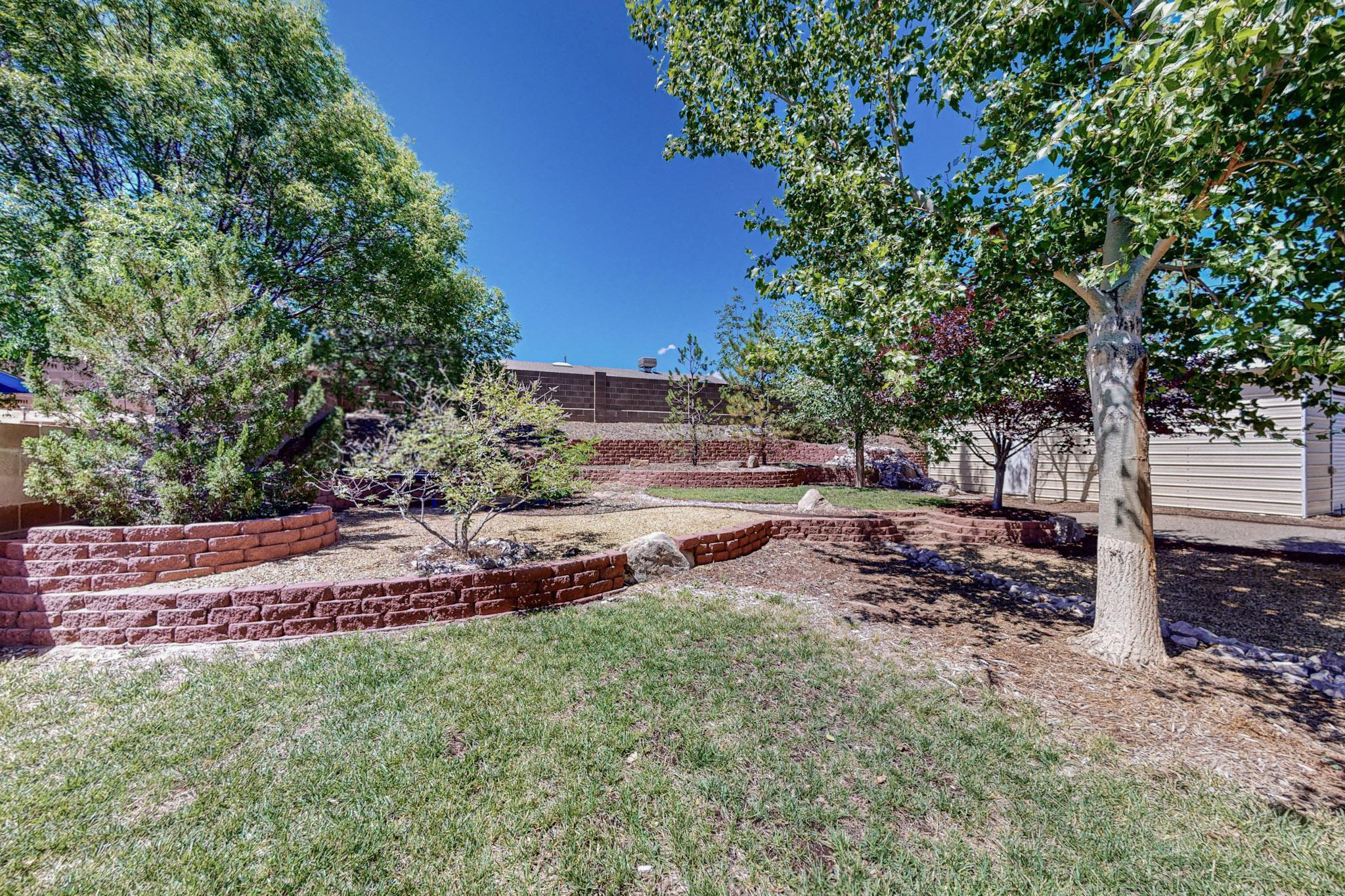 2505 Twin Buttes Drive NE