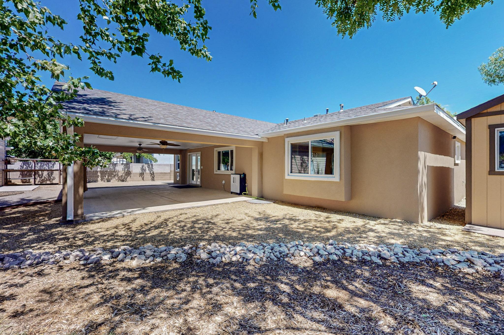 2505 Twin Buttes Drive NE
