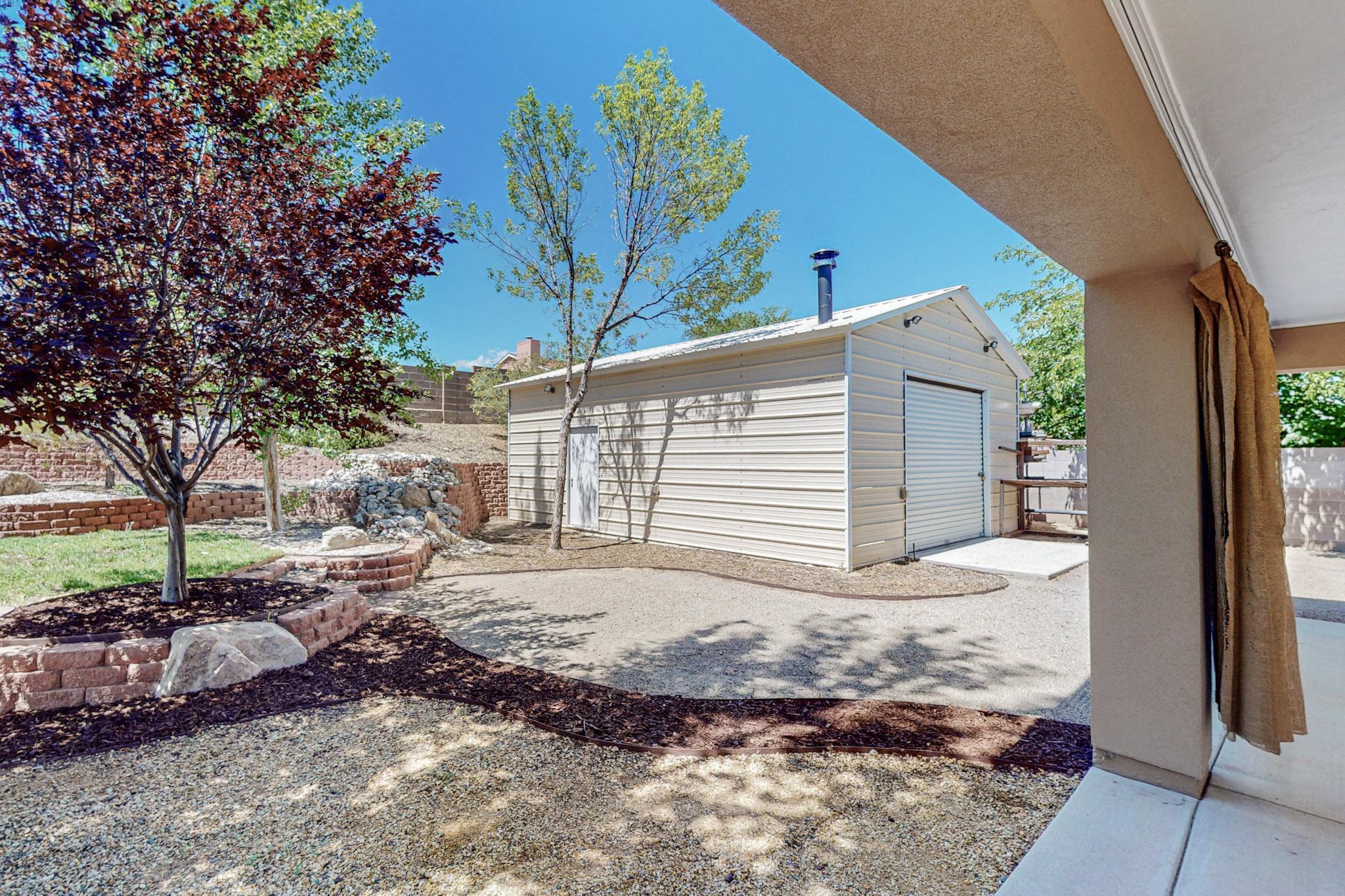 2505 Twin Buttes Drive NE