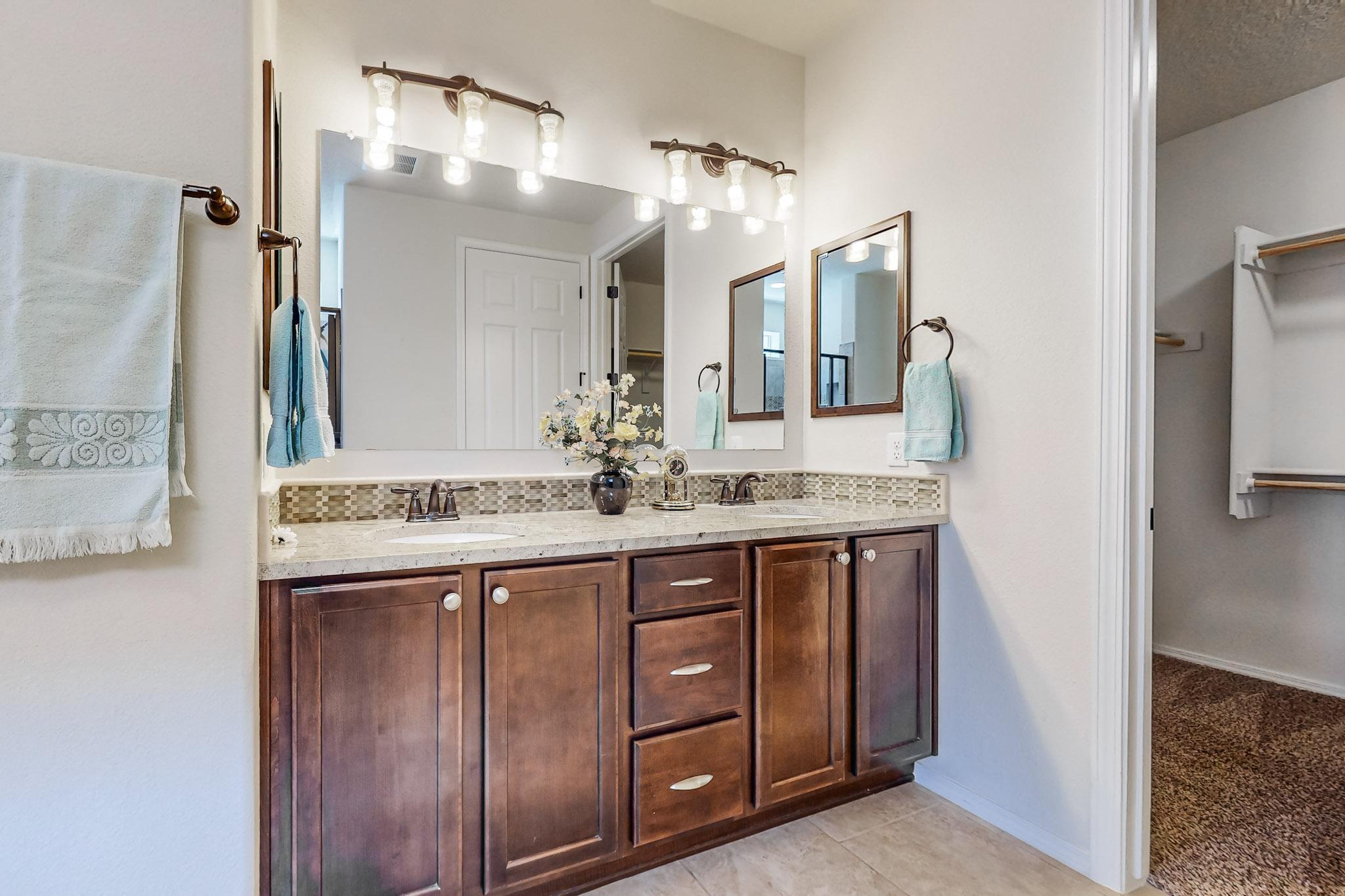 2119 Coyote Creek Trail NW