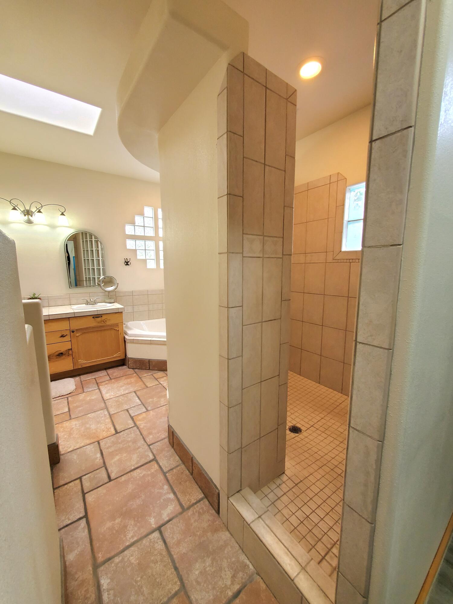 308 Spyglass Place SE
