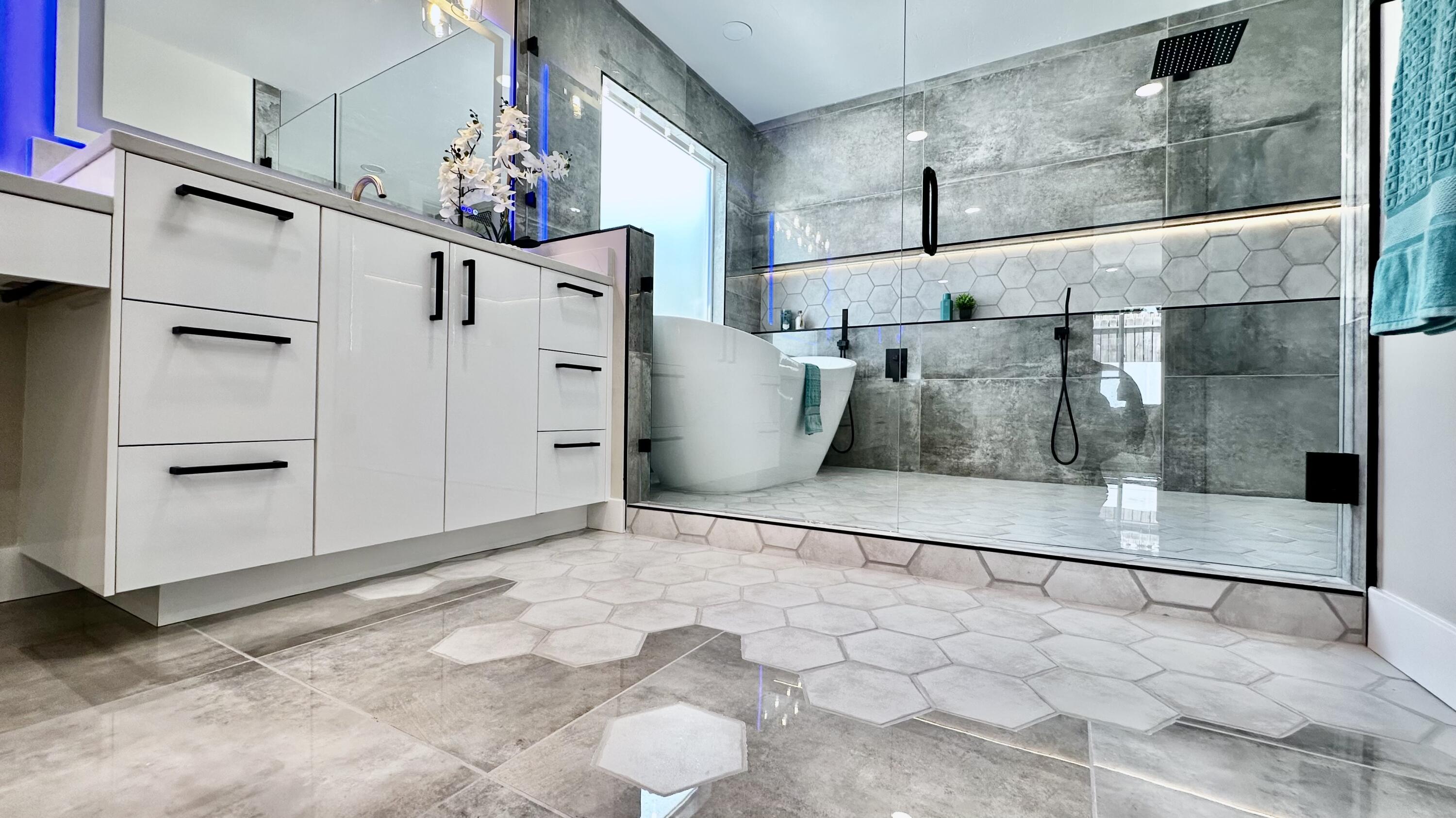 4523 Sunningdale Avenue NE