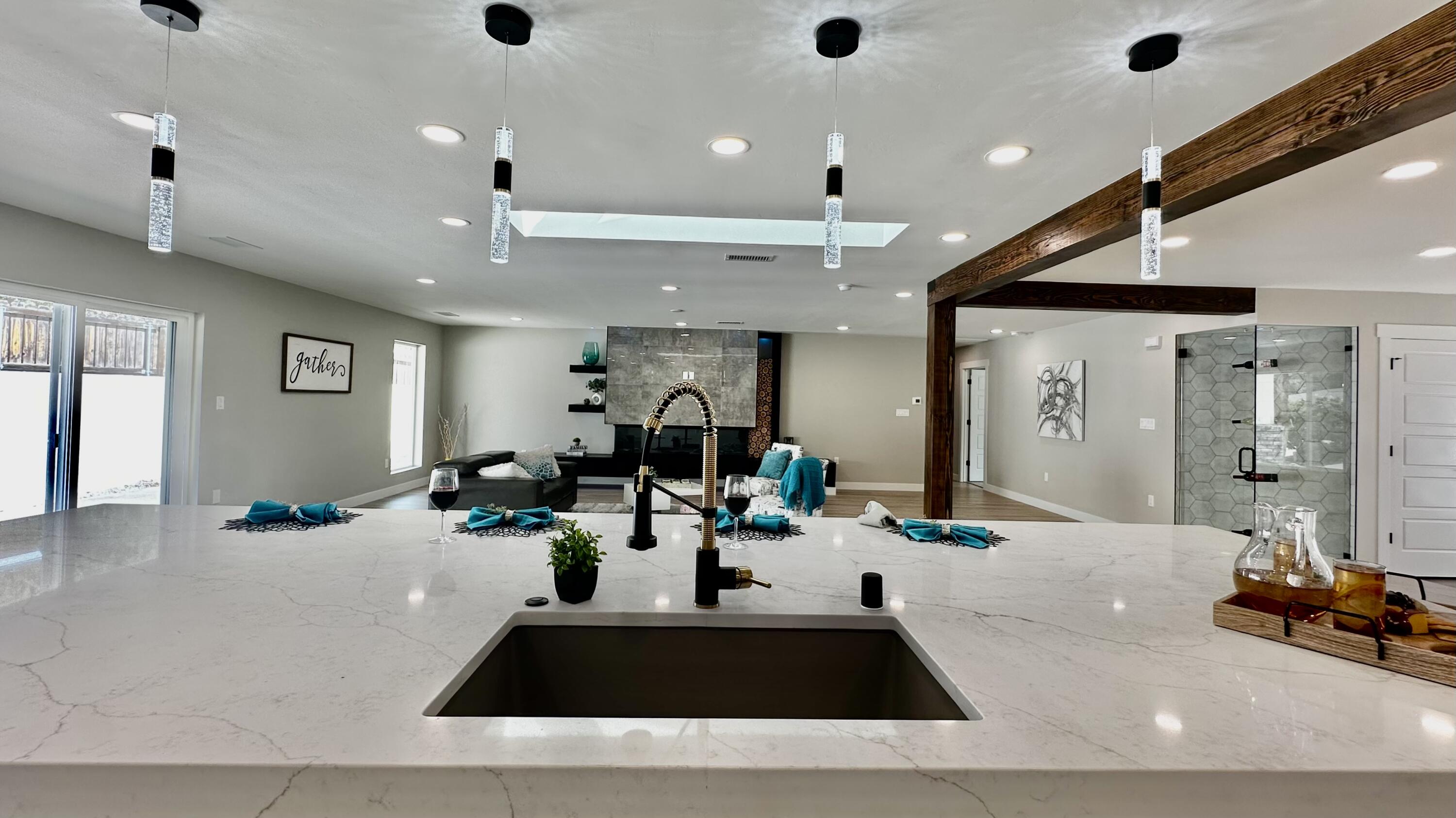 4523 Sunningdale Avenue NE