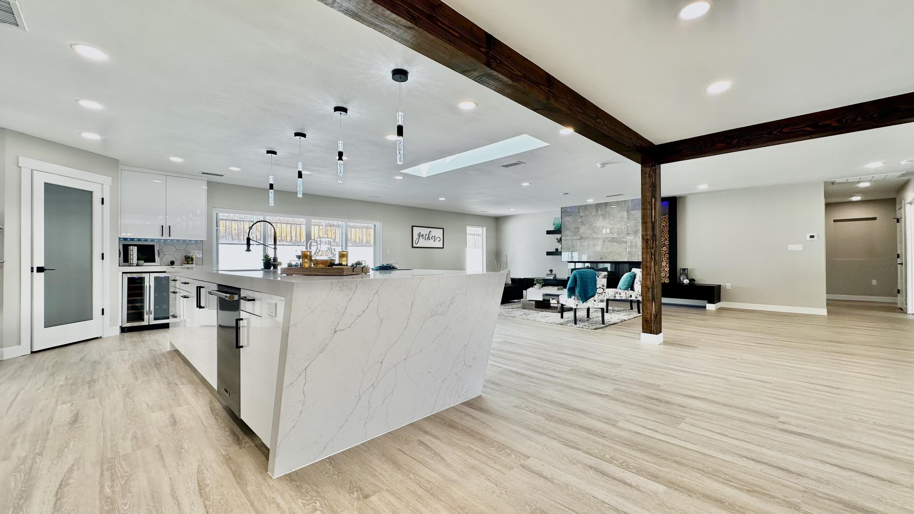 4523 Sunningdale Avenue NE