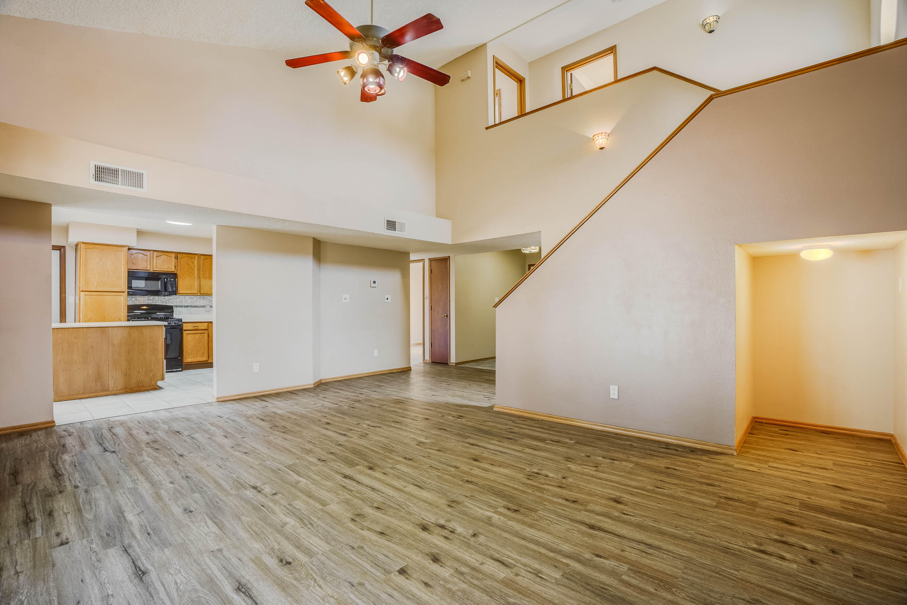 105 Castle Rock Road SE