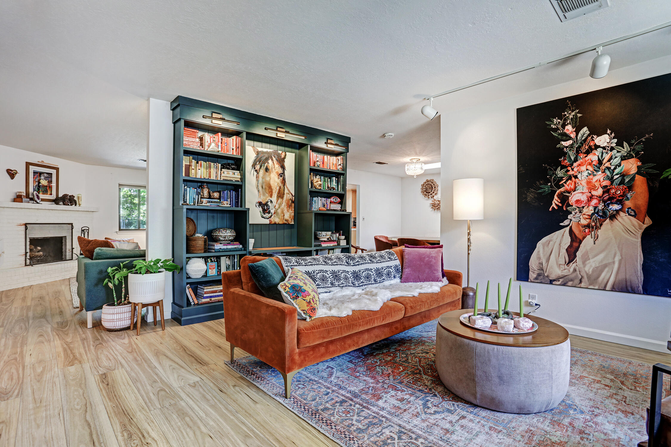 6915 Cherry Hills Loop NE