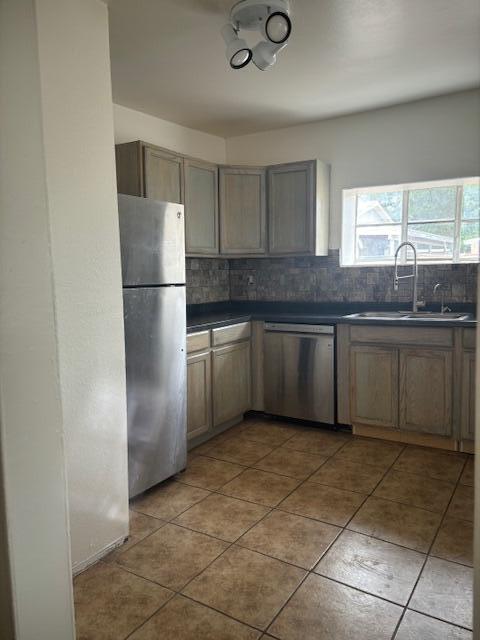 2241 Hooper Road SW