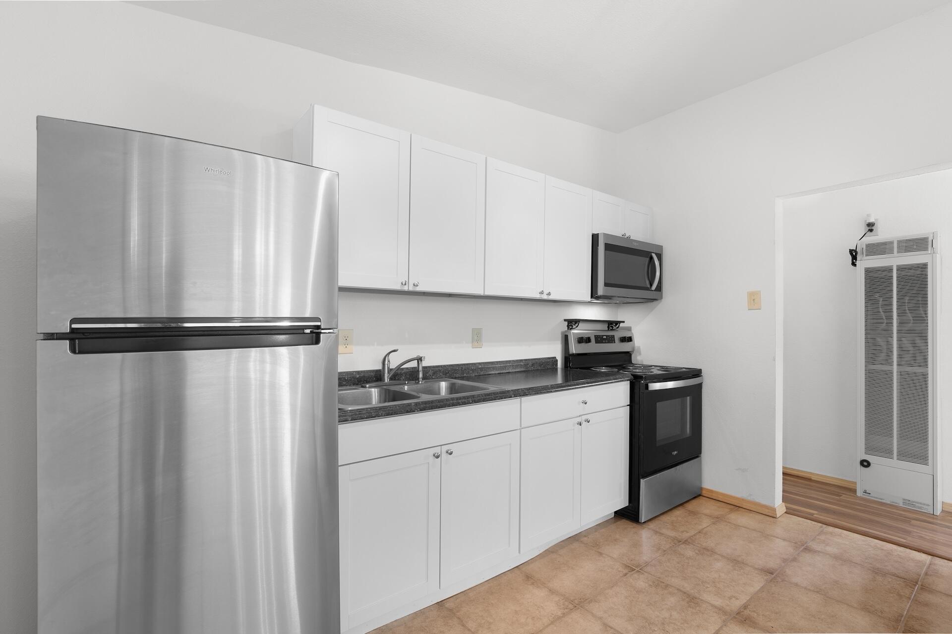 1001 Esperanza Drive