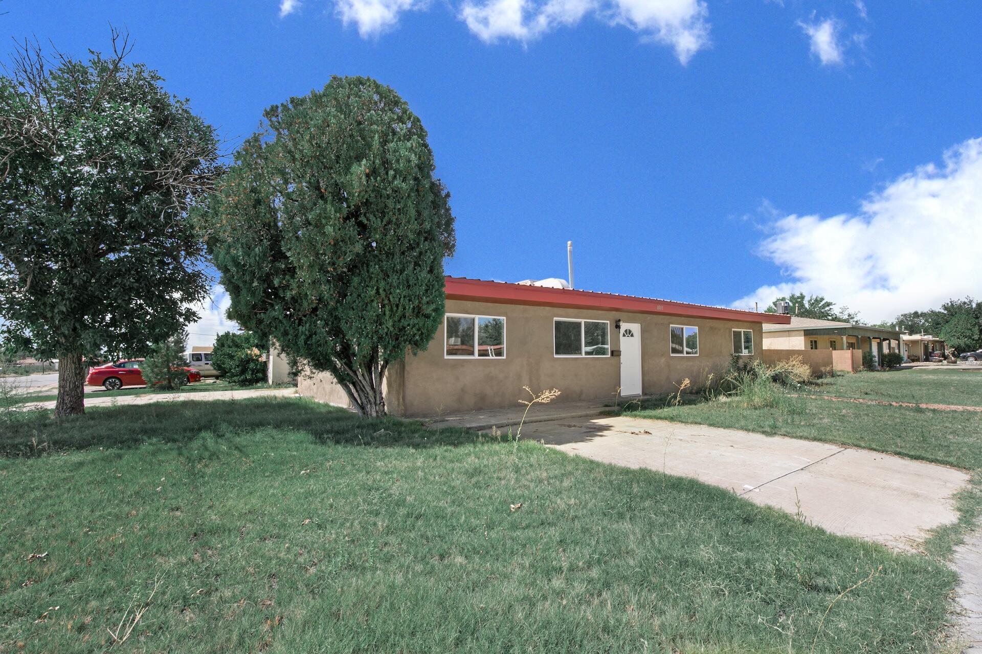 1001 Esperanza Drive