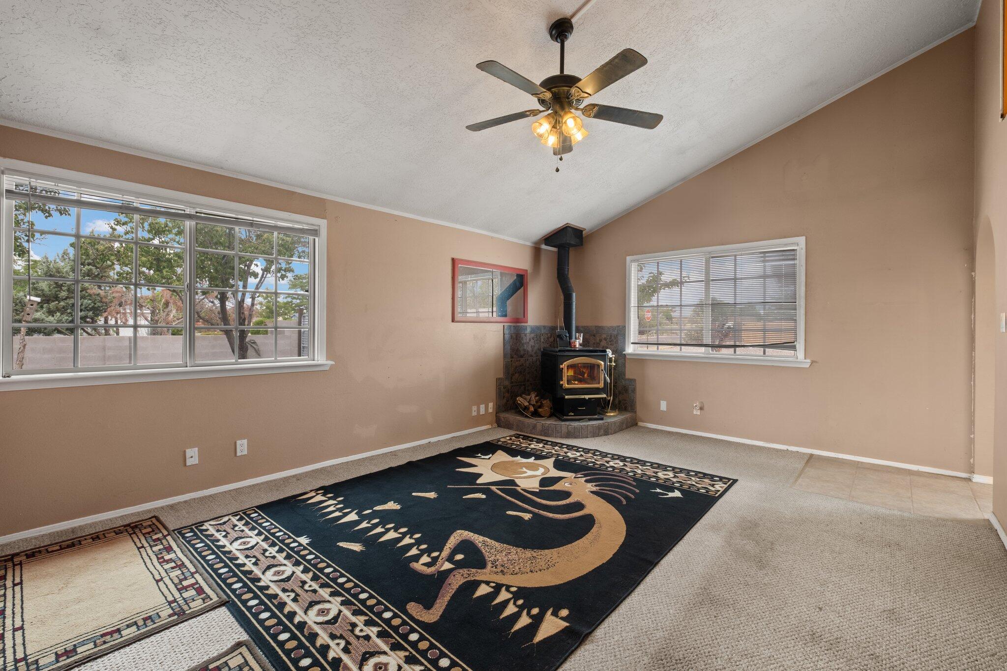 201 Quixote Drive SE