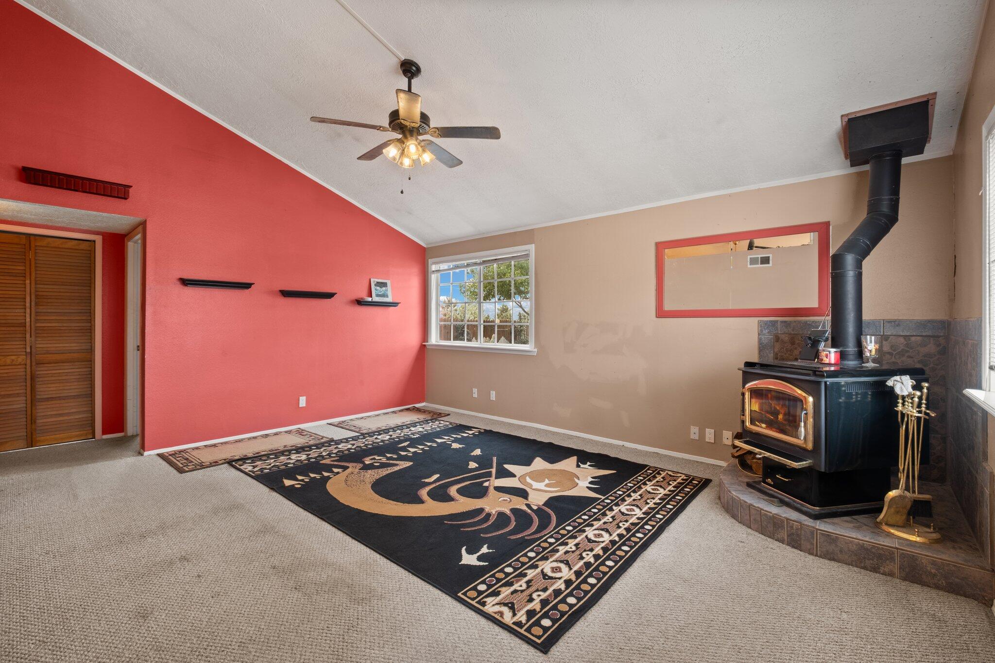 201 Quixote Drive SE