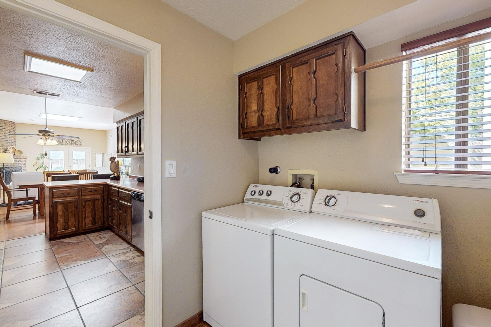 12812 DONETTE Court NE