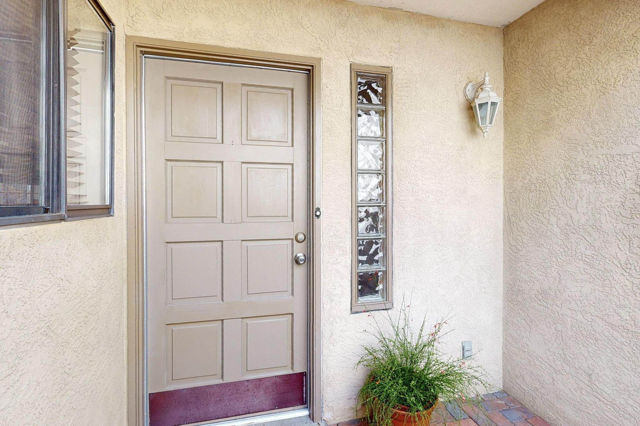 12812 DONETTE Court NE