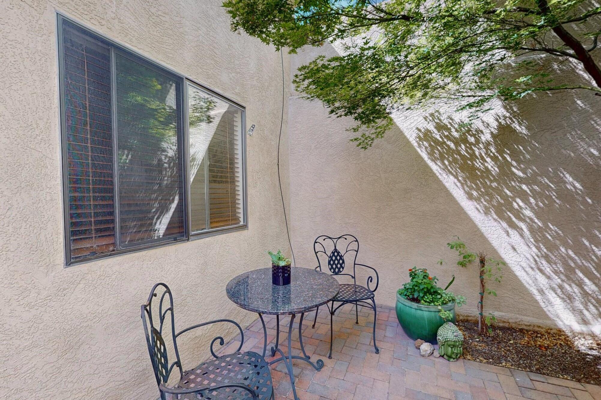 12812 DONETTE Court NE