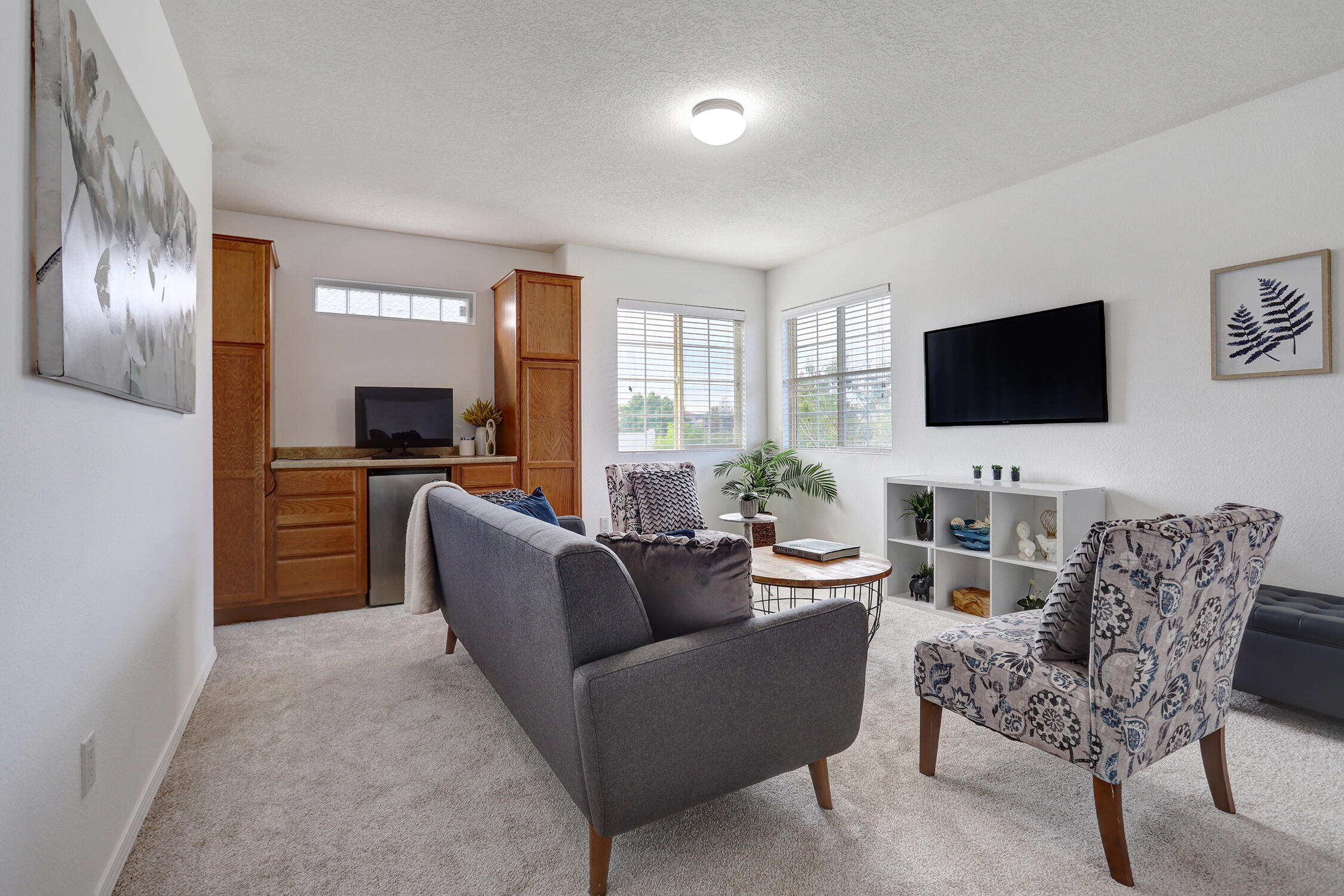 9200 Colima Avenue NW