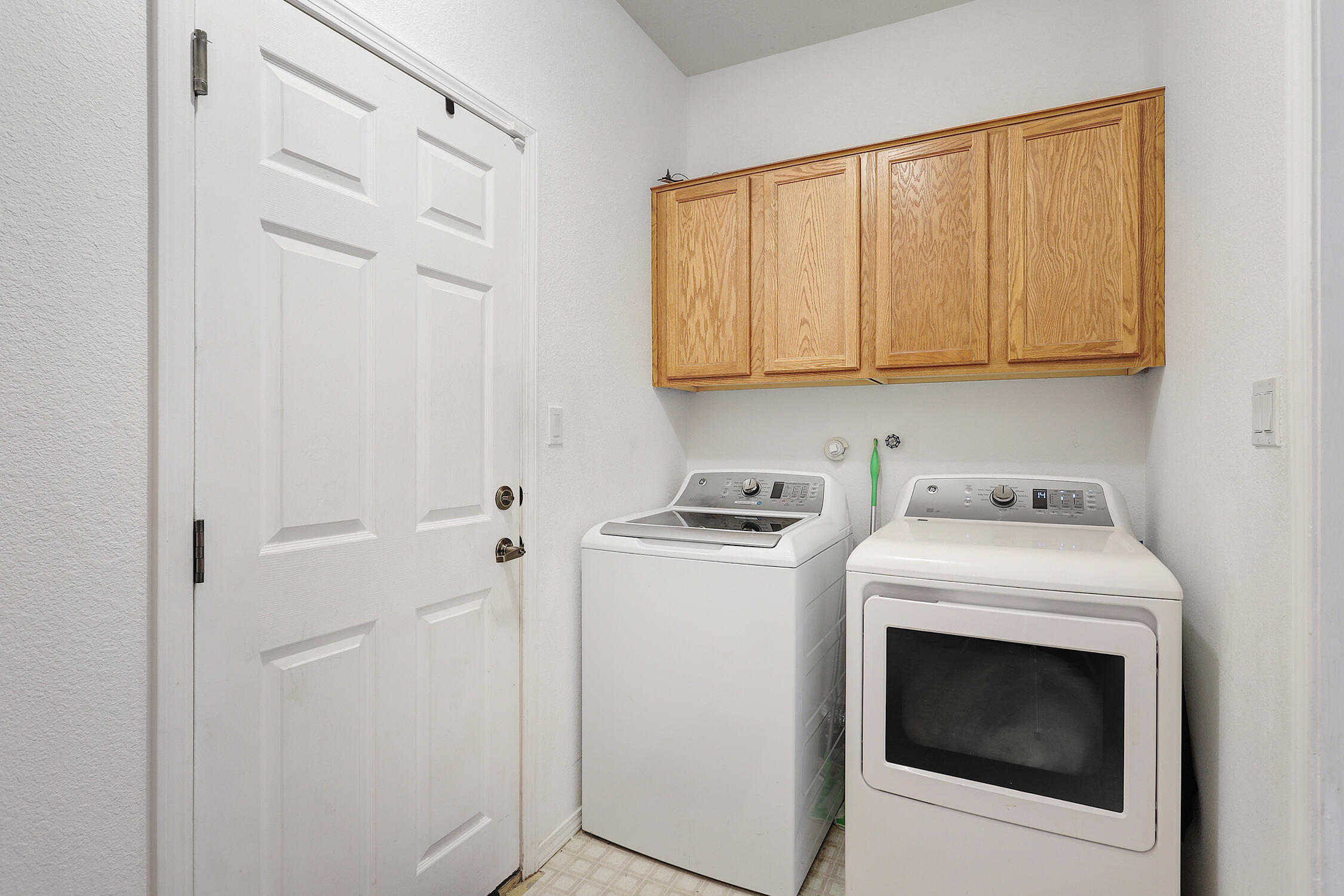 9200 Colima Avenue NW