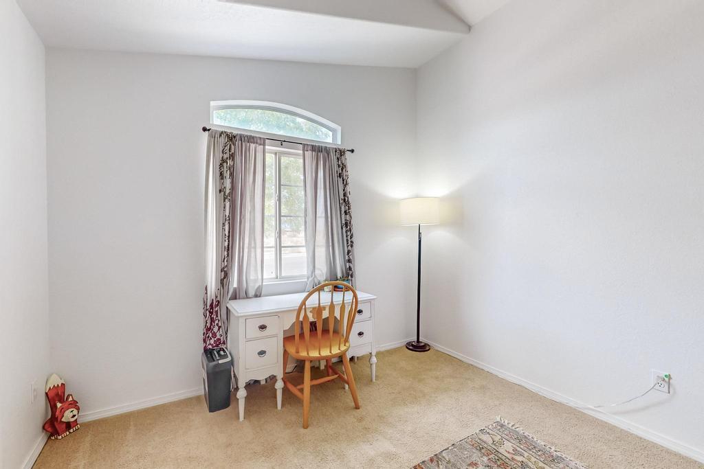 10716 Brookline Place NW