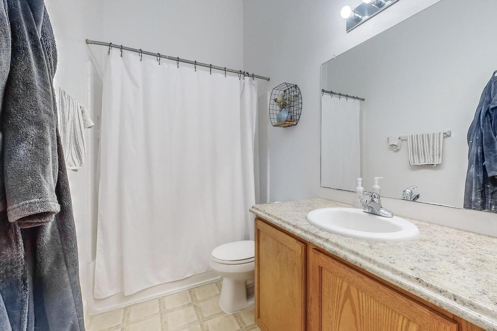 10716 Brookline Place NW