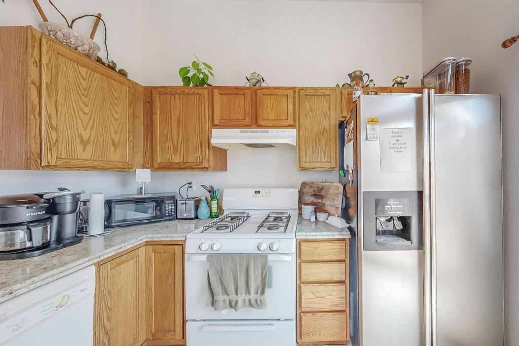 10716 Brookline Place NW
