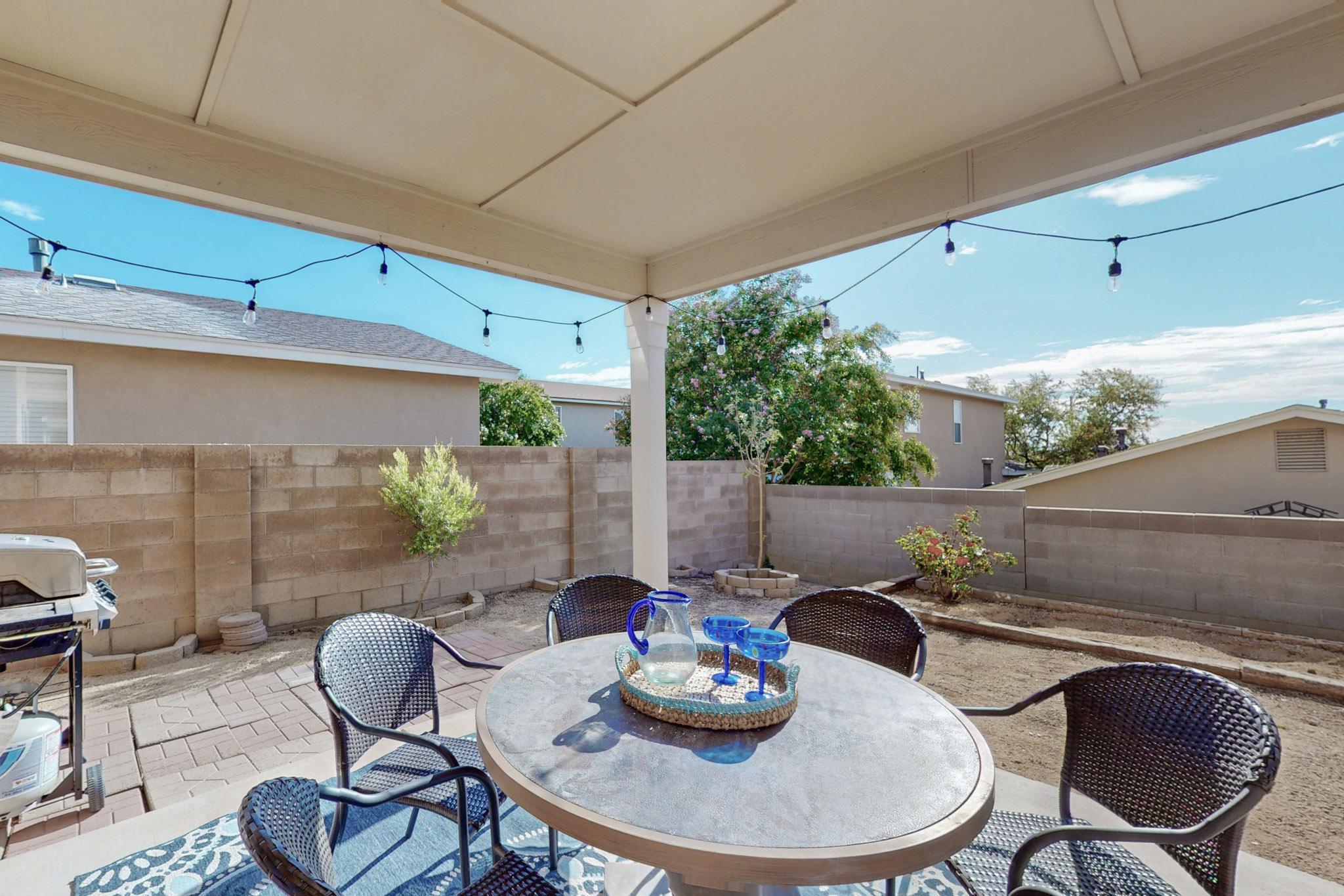 9015 Eagle Vista Drive NE