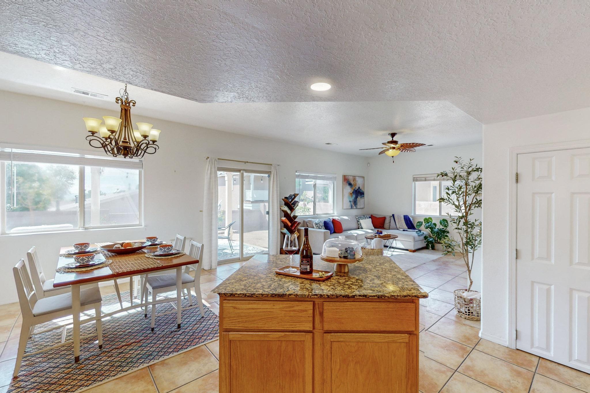 9015 Eagle Vista Drive NE