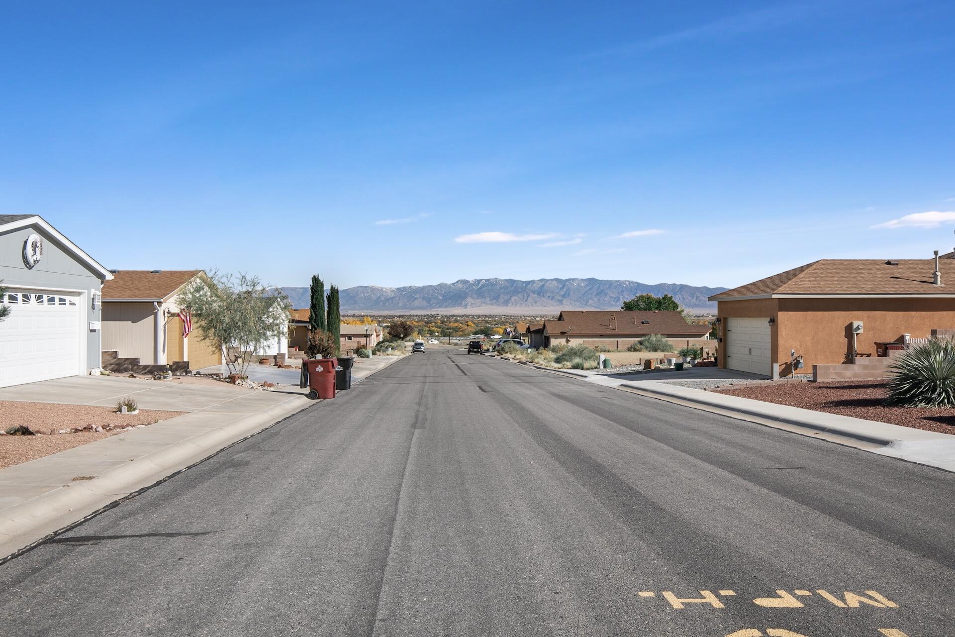 316 Sunrise Bluffs Drive