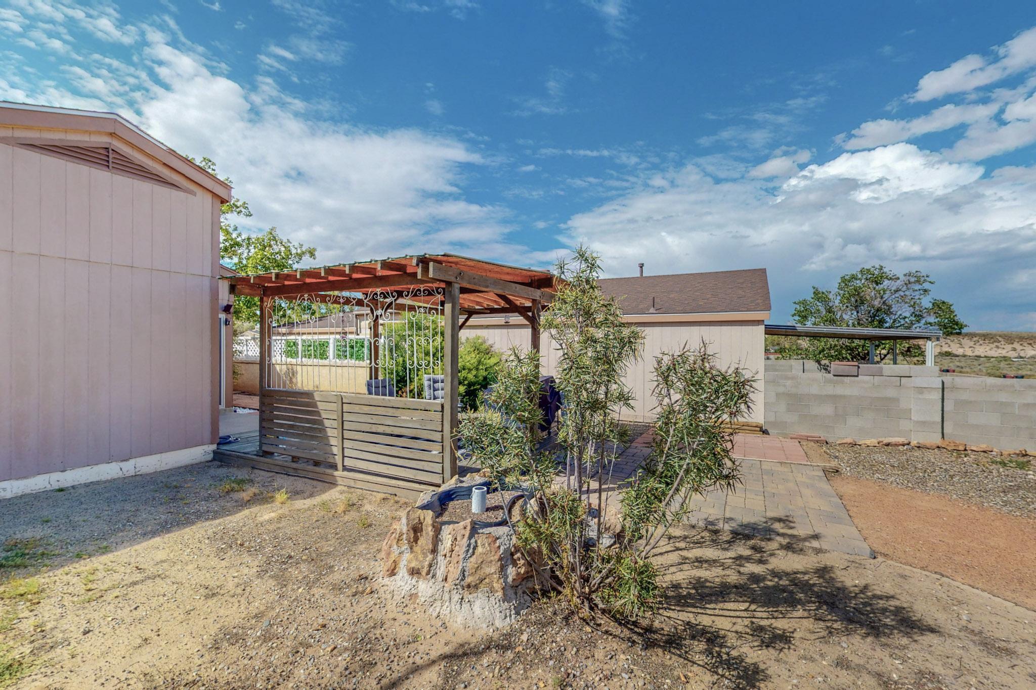 1660 PLUM Road NE