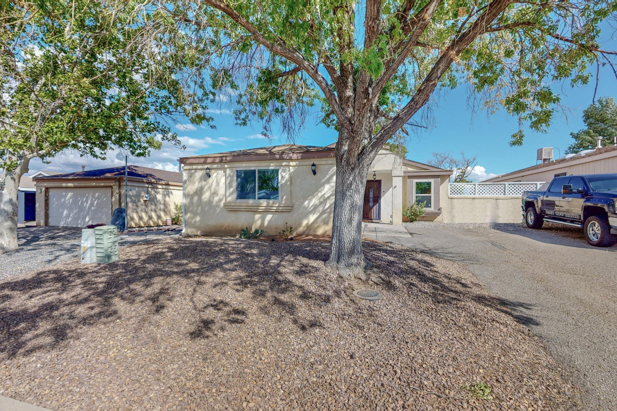 1660 PLUM Road NE