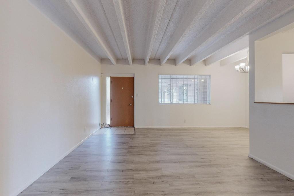 1100 Alvarado Drive SE 310
