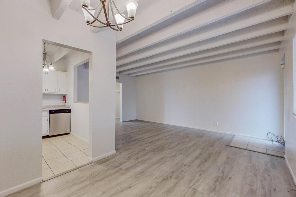 1100 Alvarado Drive SE 310