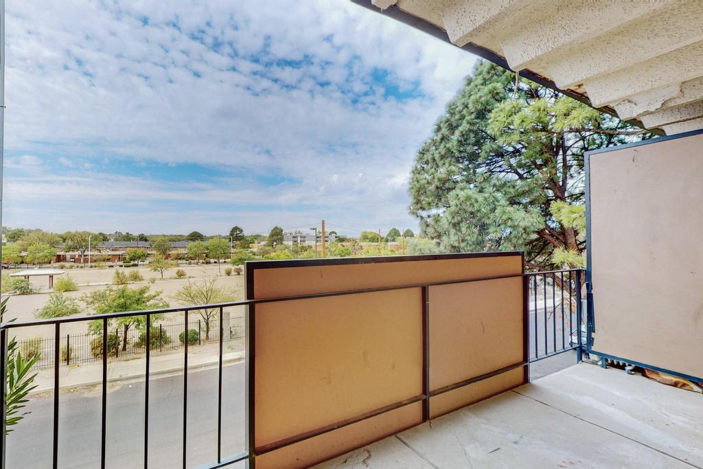1100 Alvarado Drive SE 310
