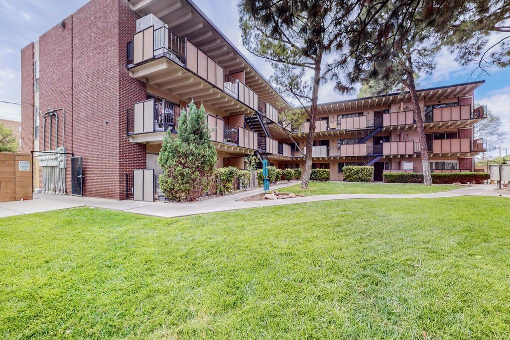 1100 Alvarado Drive SE 310