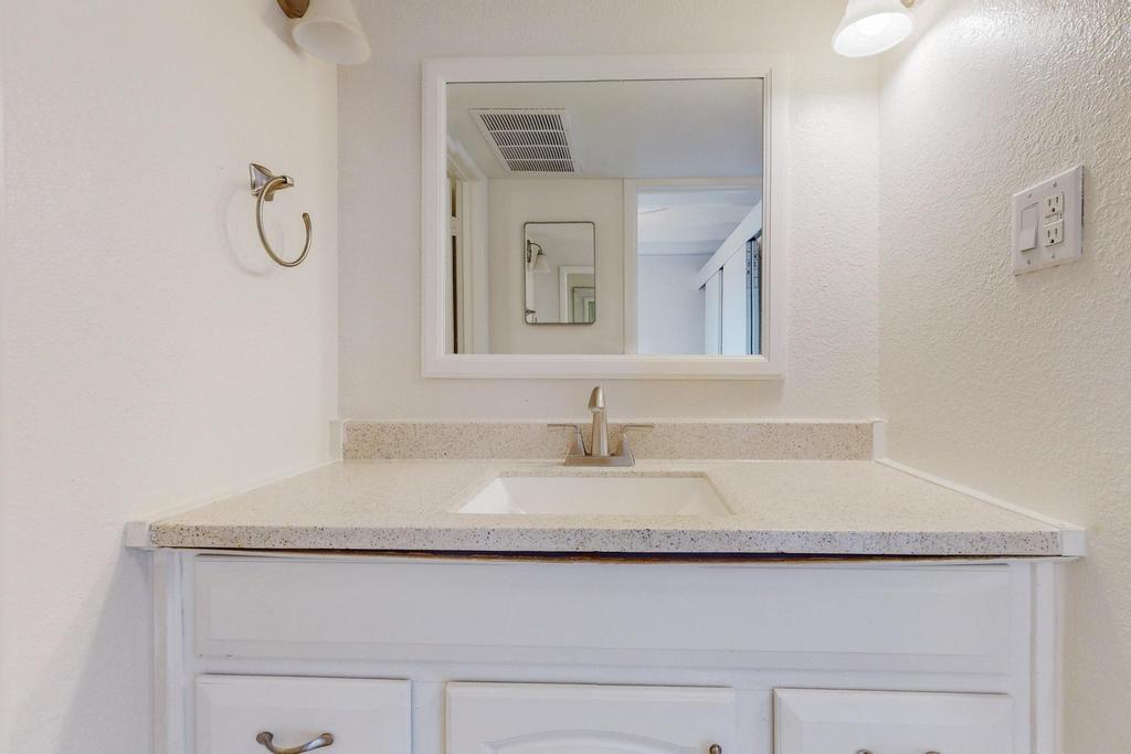 1100 Alvarado Drive SE 310