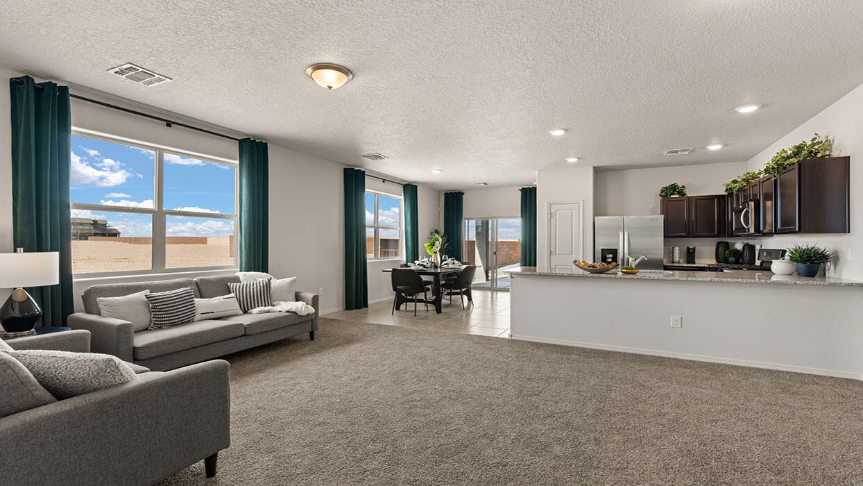 1484 Vista Grande Loop NE