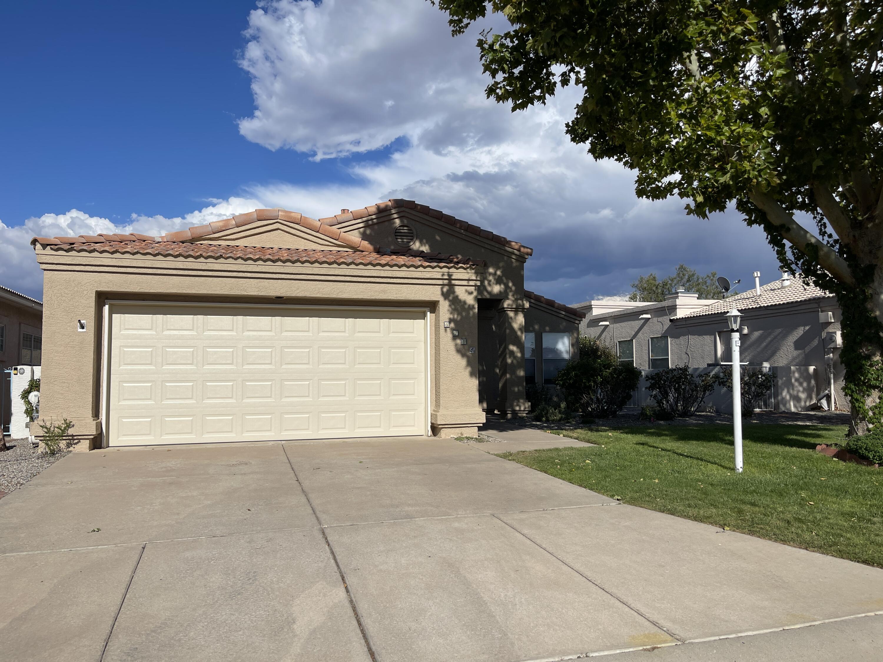 620 Superstition Drive SE