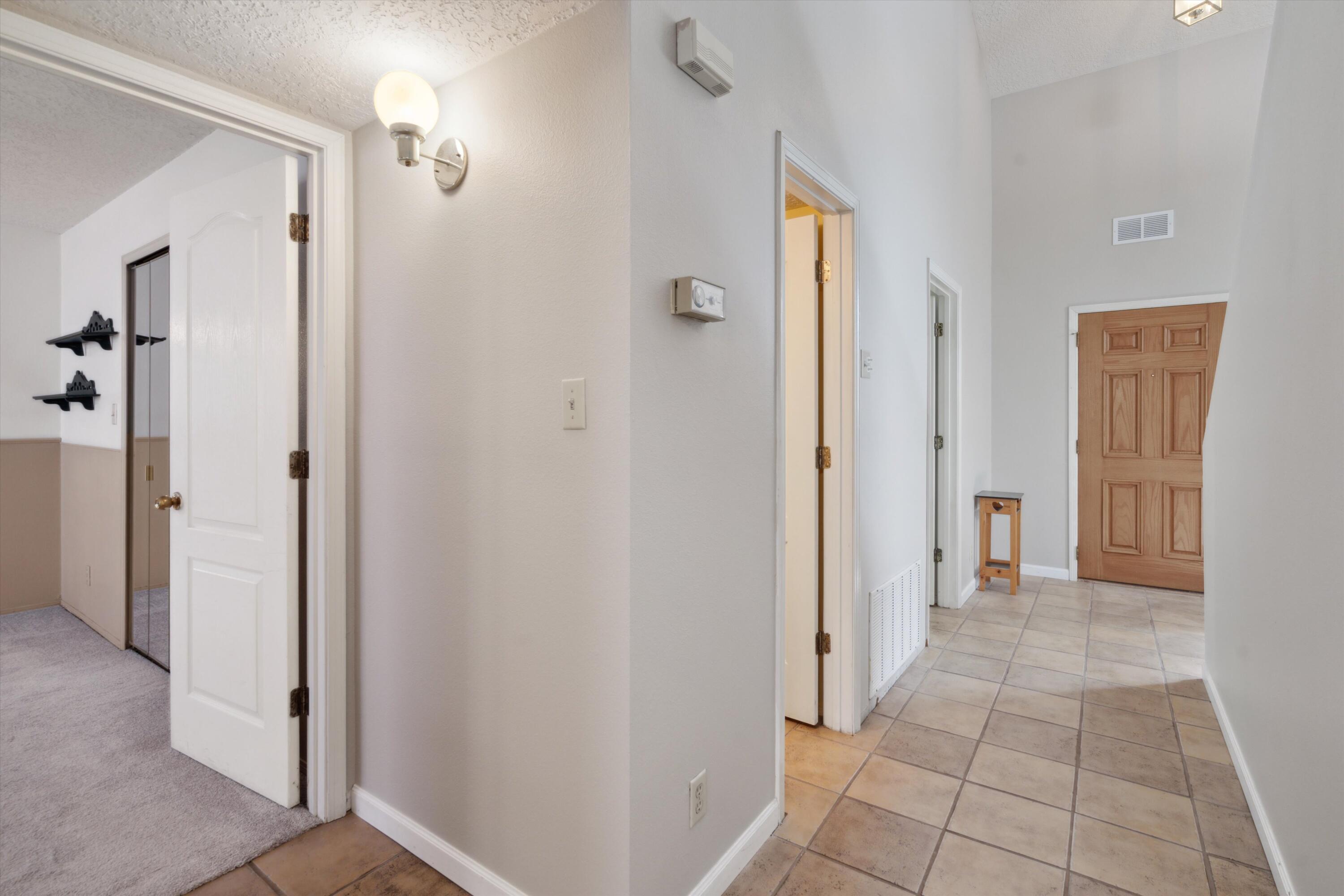 301 Prestige Way NE