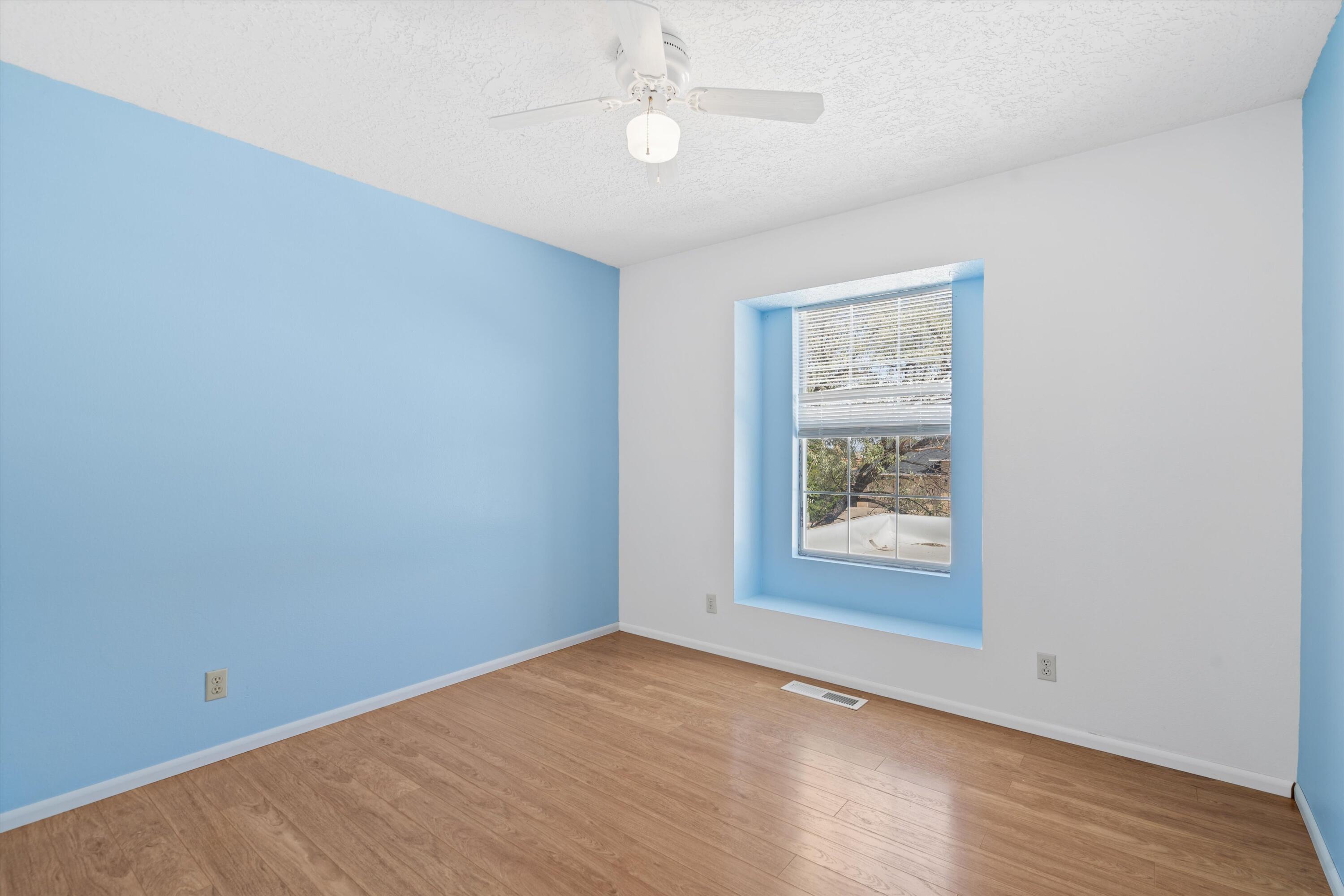 301 Prestige Way NE