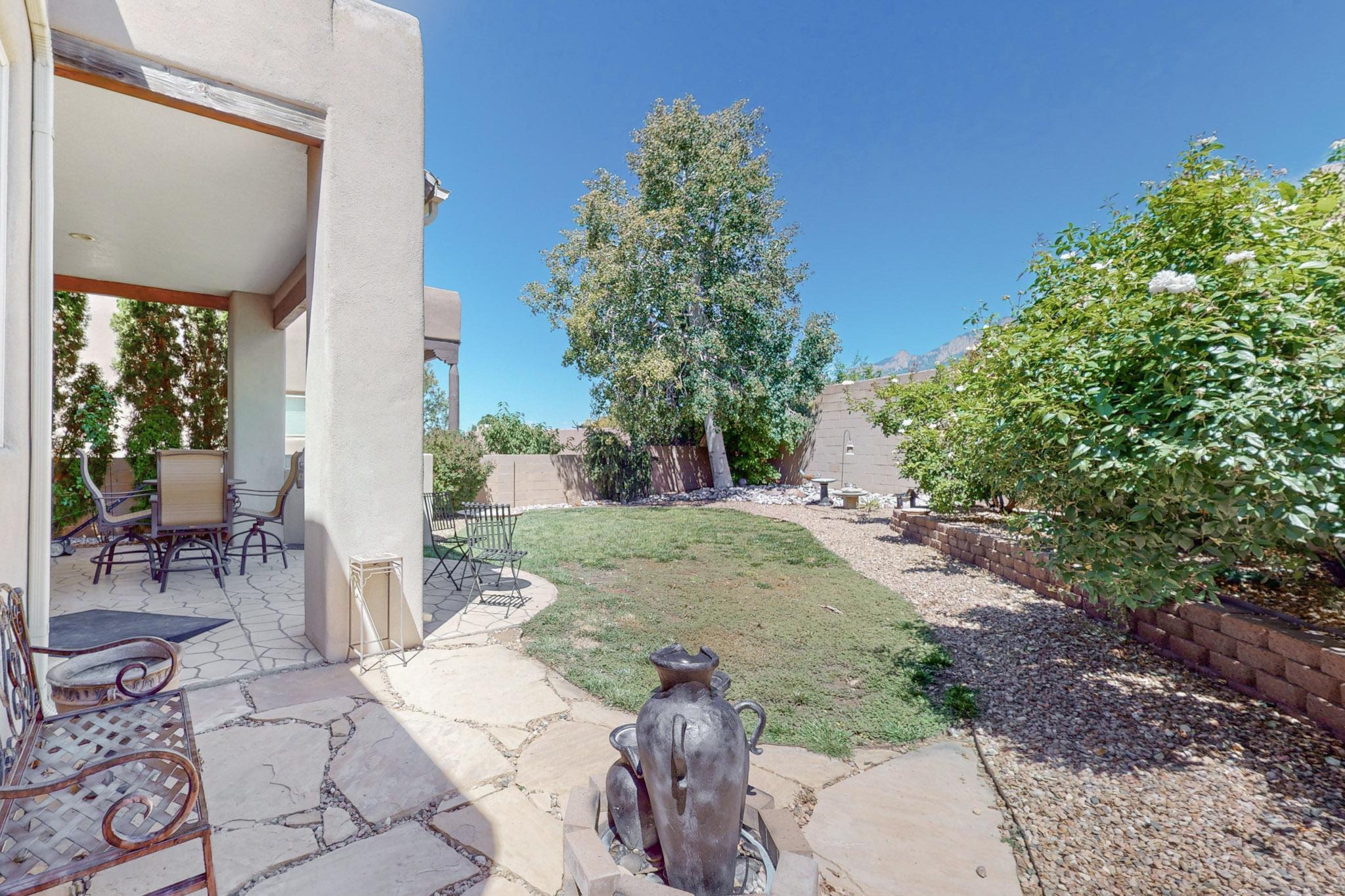 6320 Calla Lily Circle NE