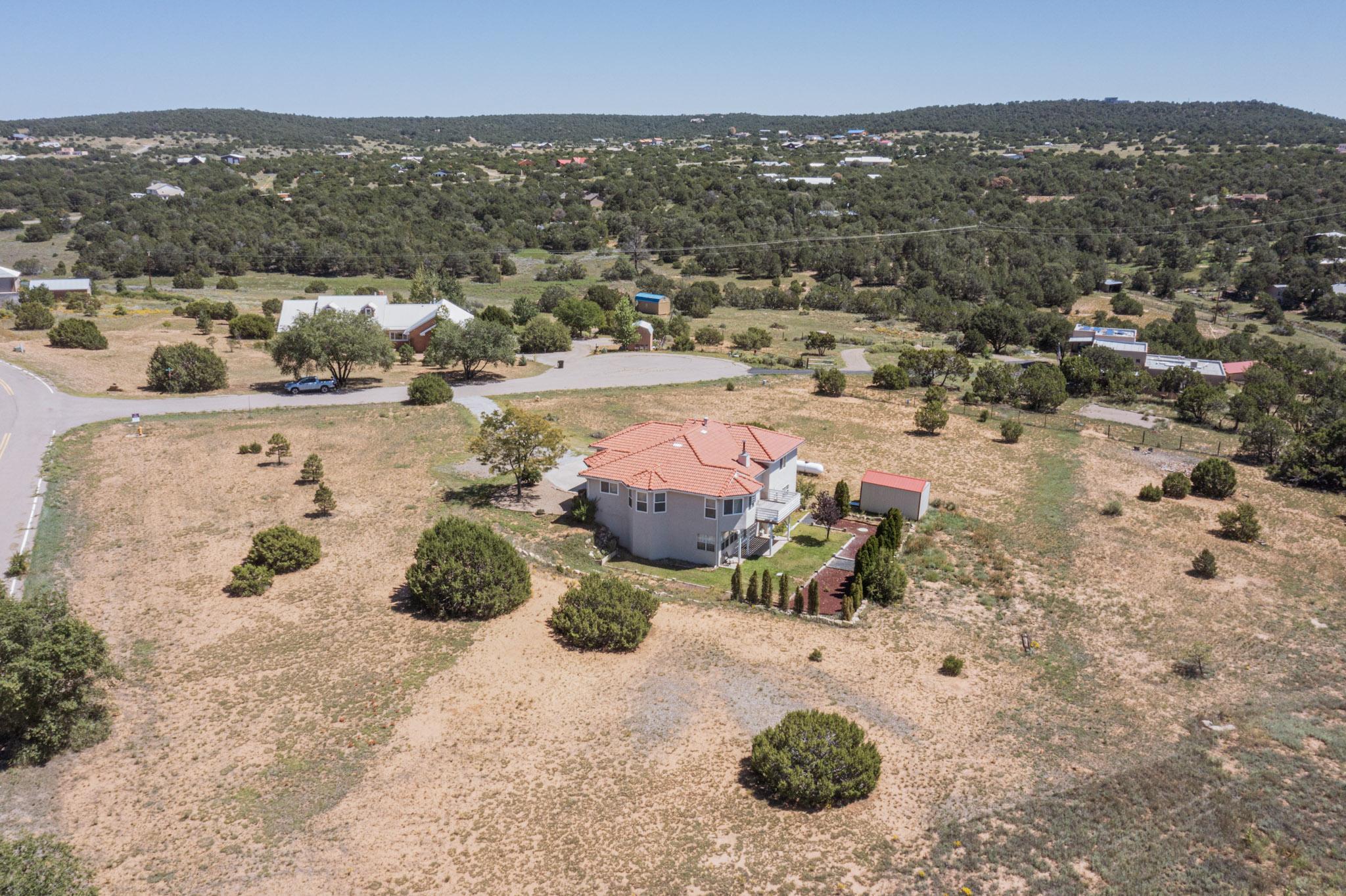 2 RICHLAND Court