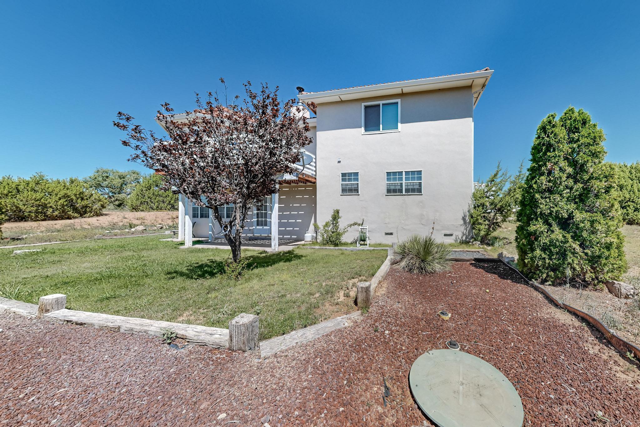 2 RICHLAND Court