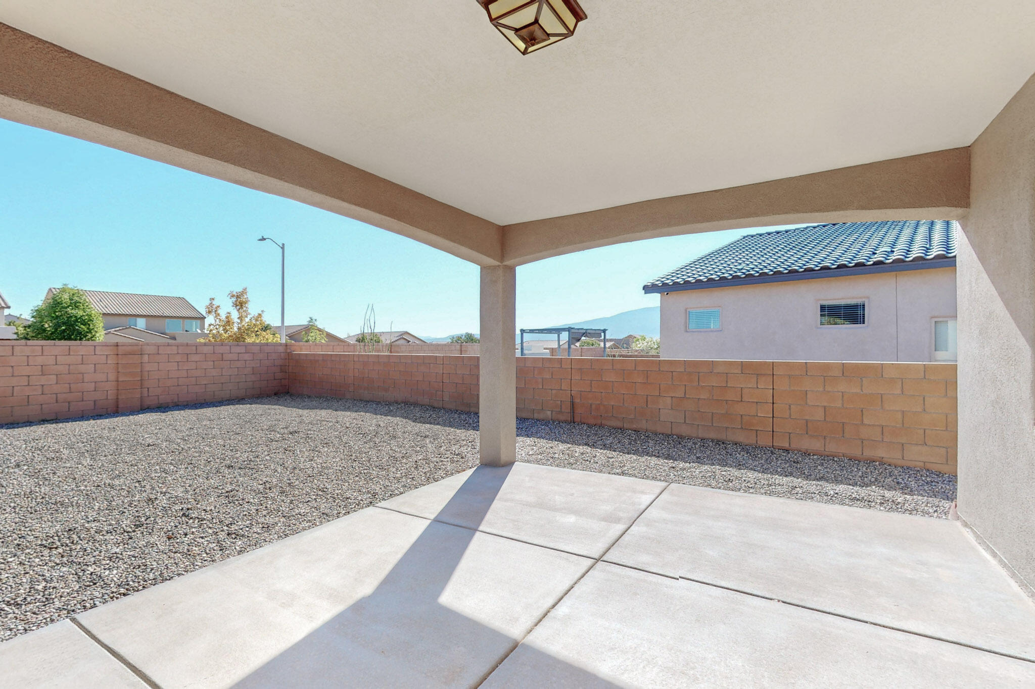 7033 Cleary Loop NE