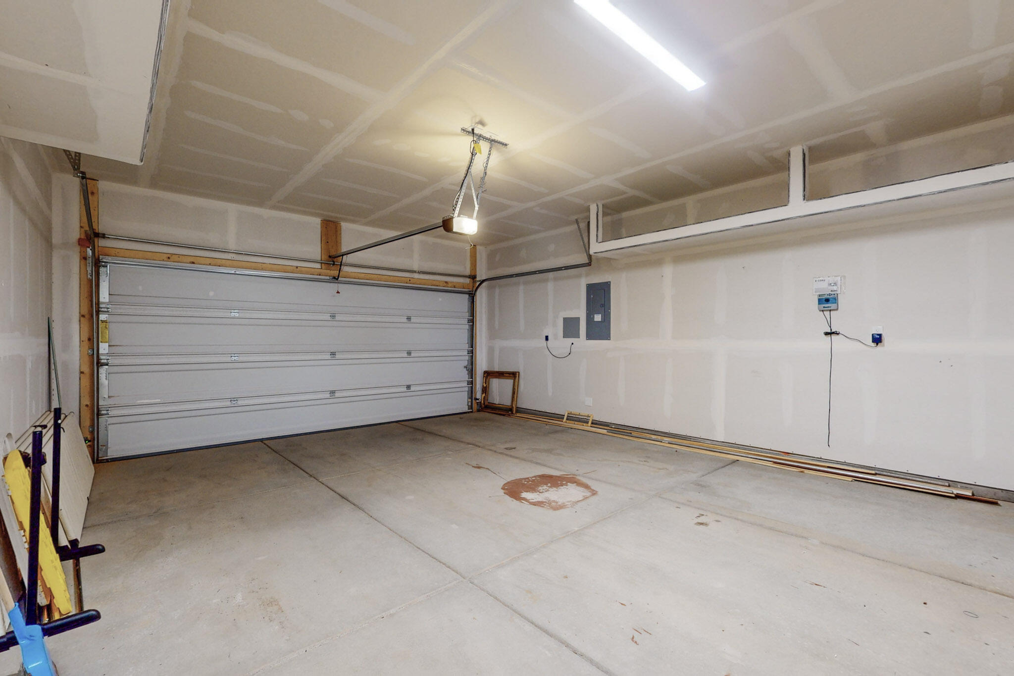 7033 Cleary Loop NE