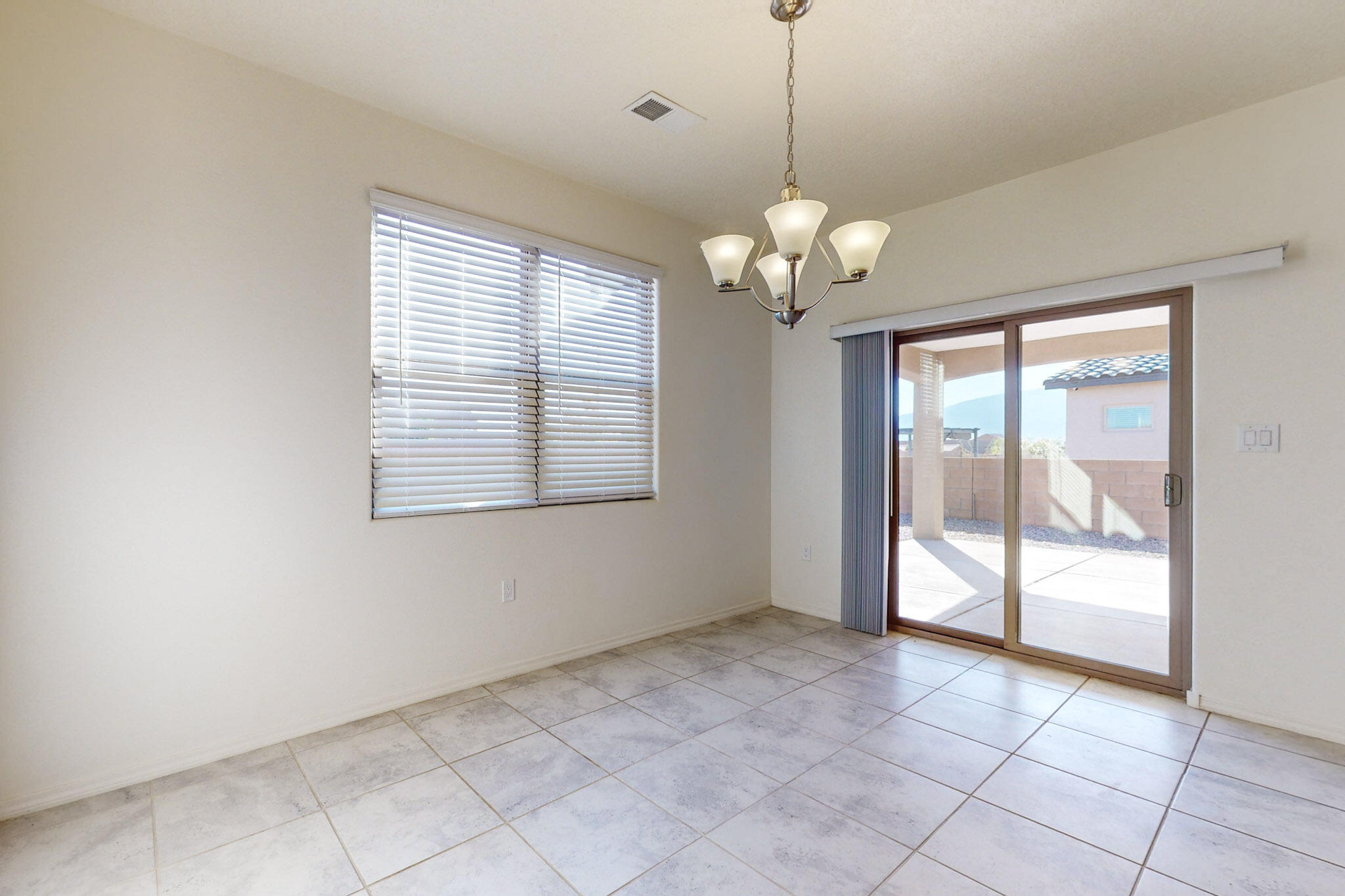 7033 Cleary Loop NE