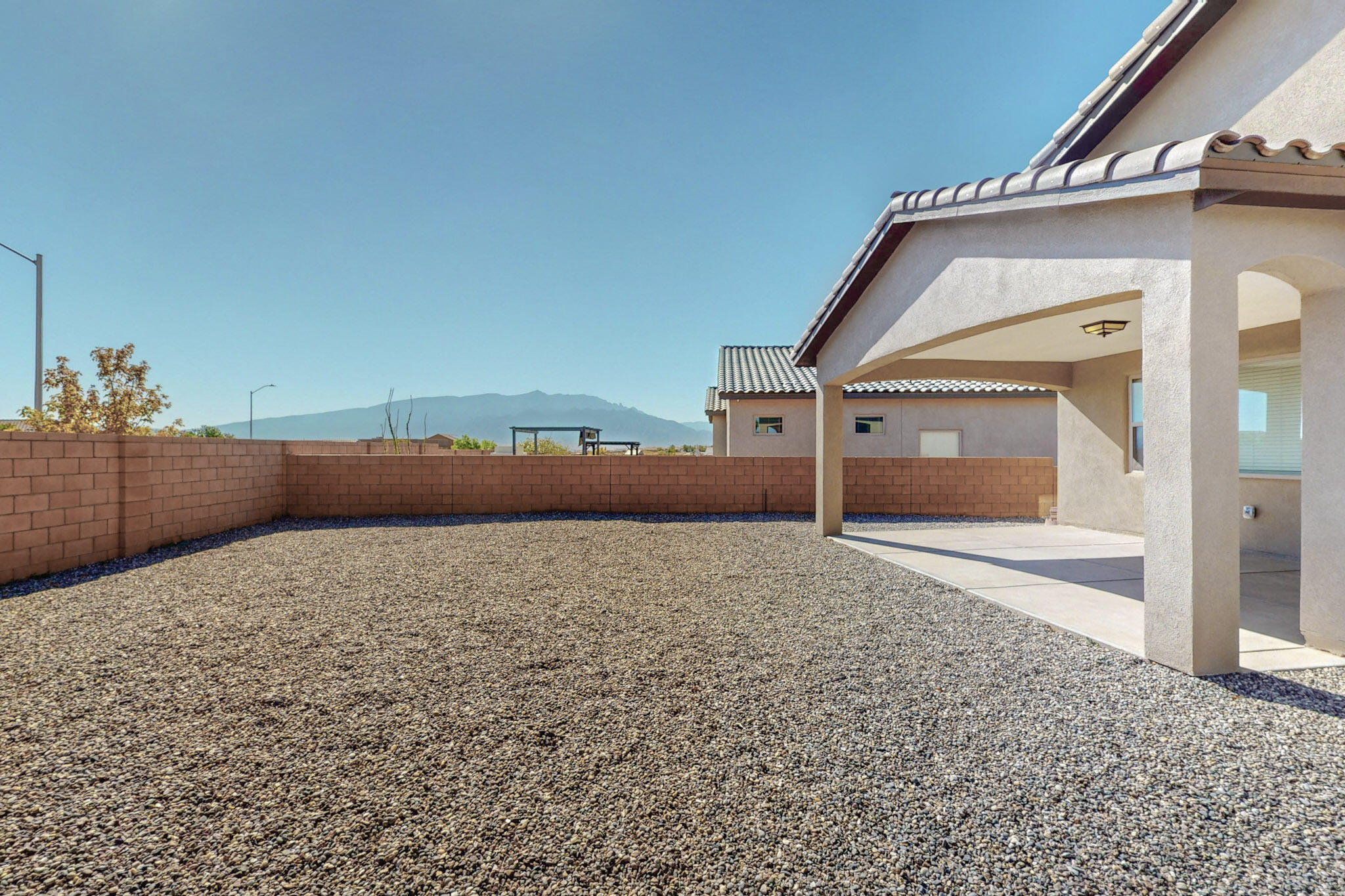 7033 Cleary Loop NE