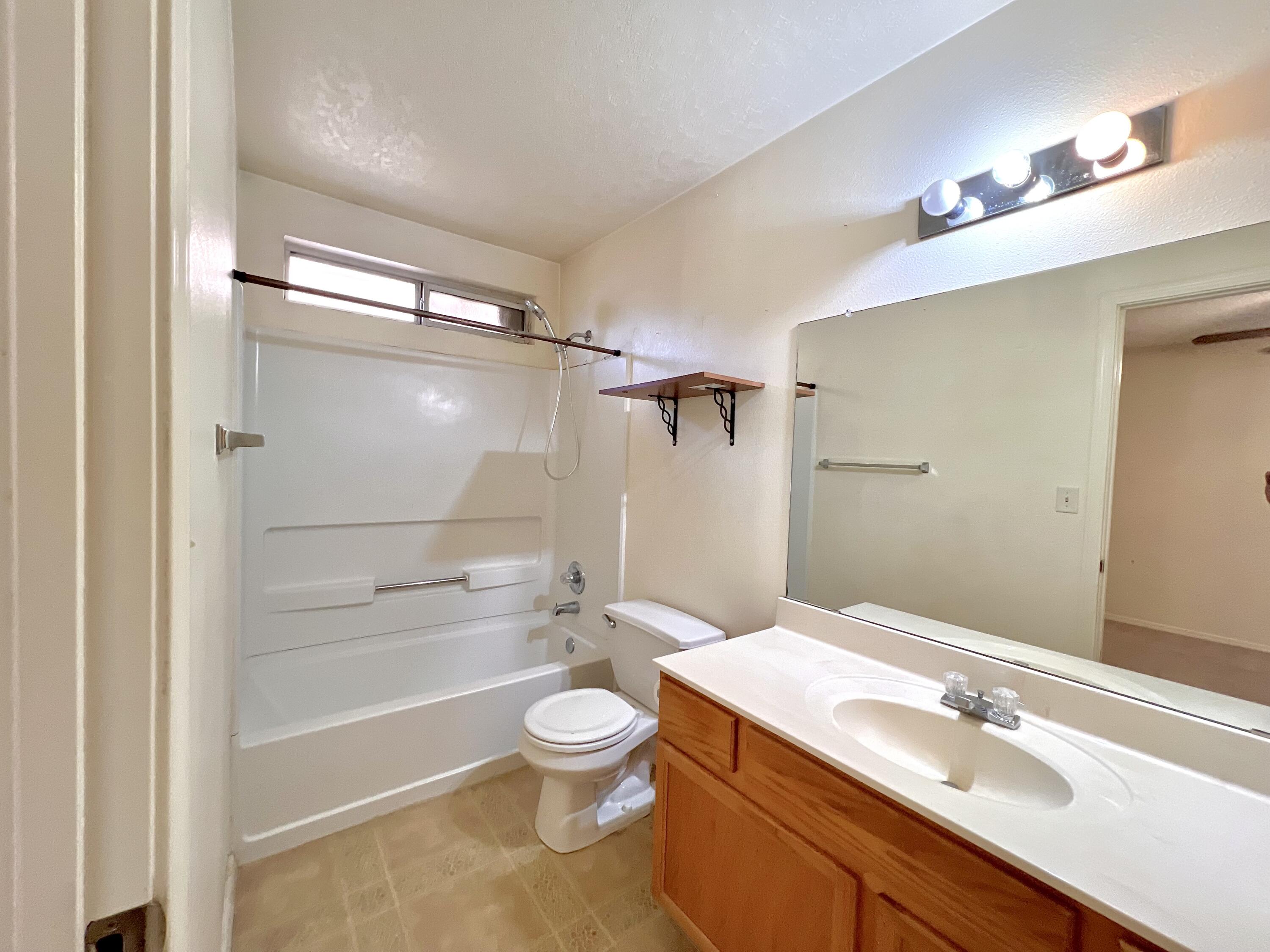 7905 Scottish Broom Road SW