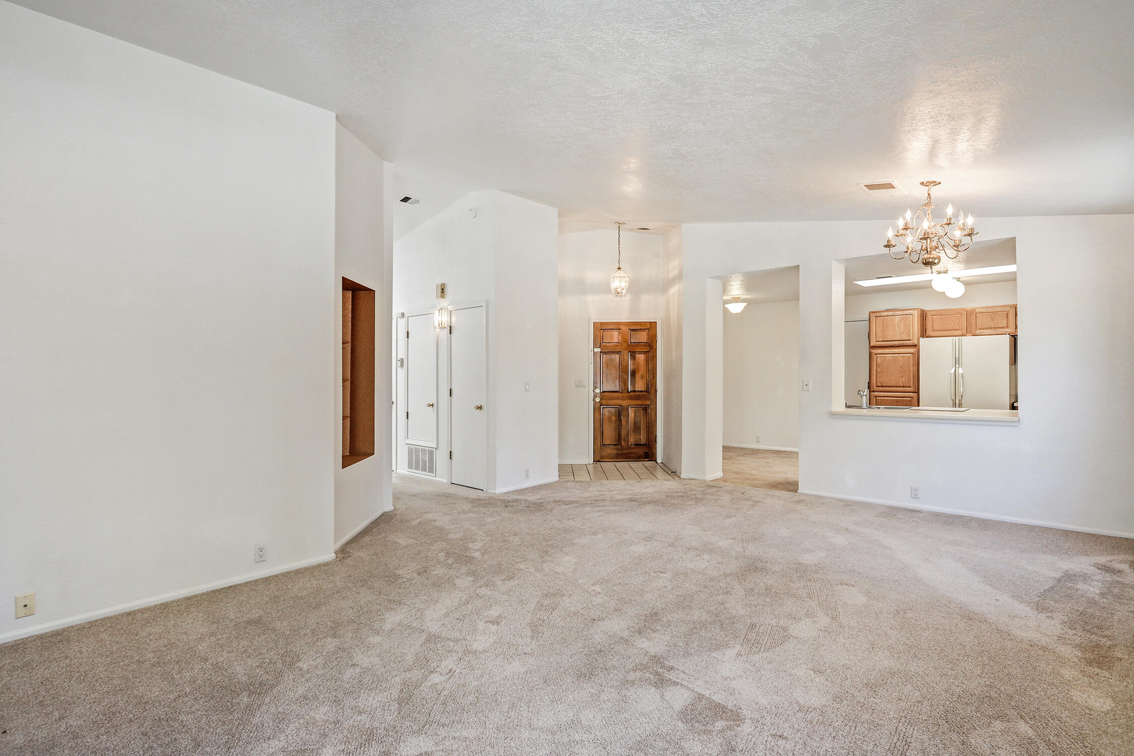 10801 Griffith Park Drive NE