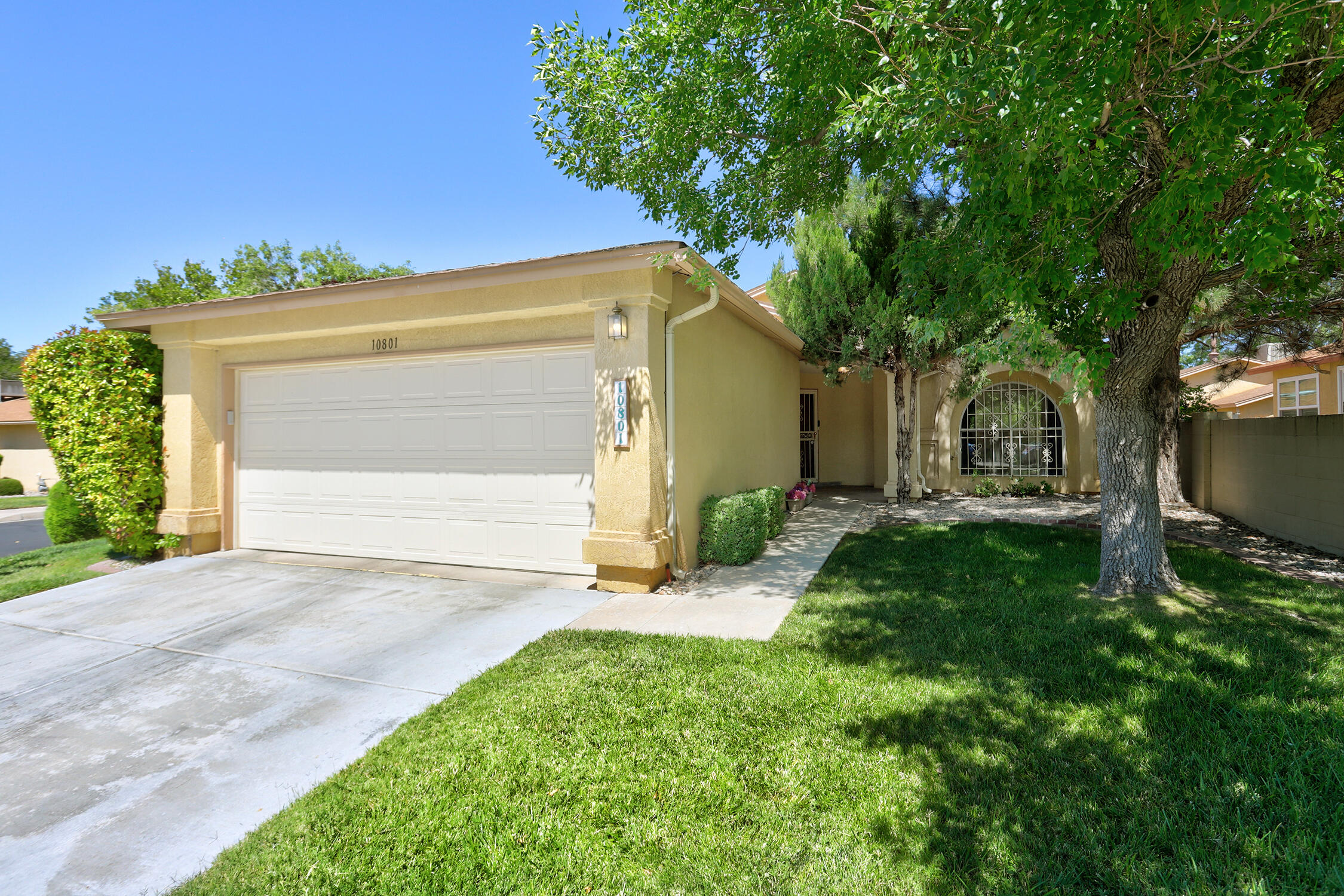 10801 Griffith Park Drive NE