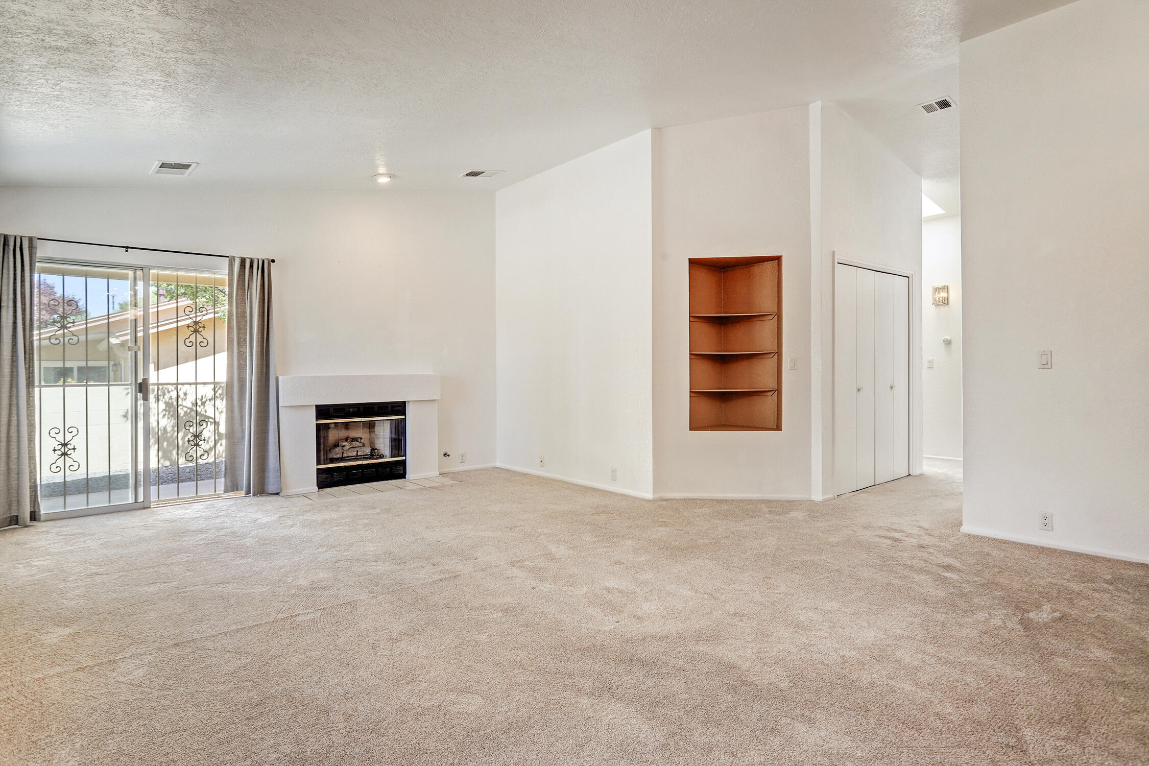 10801 Griffith Park Drive NE